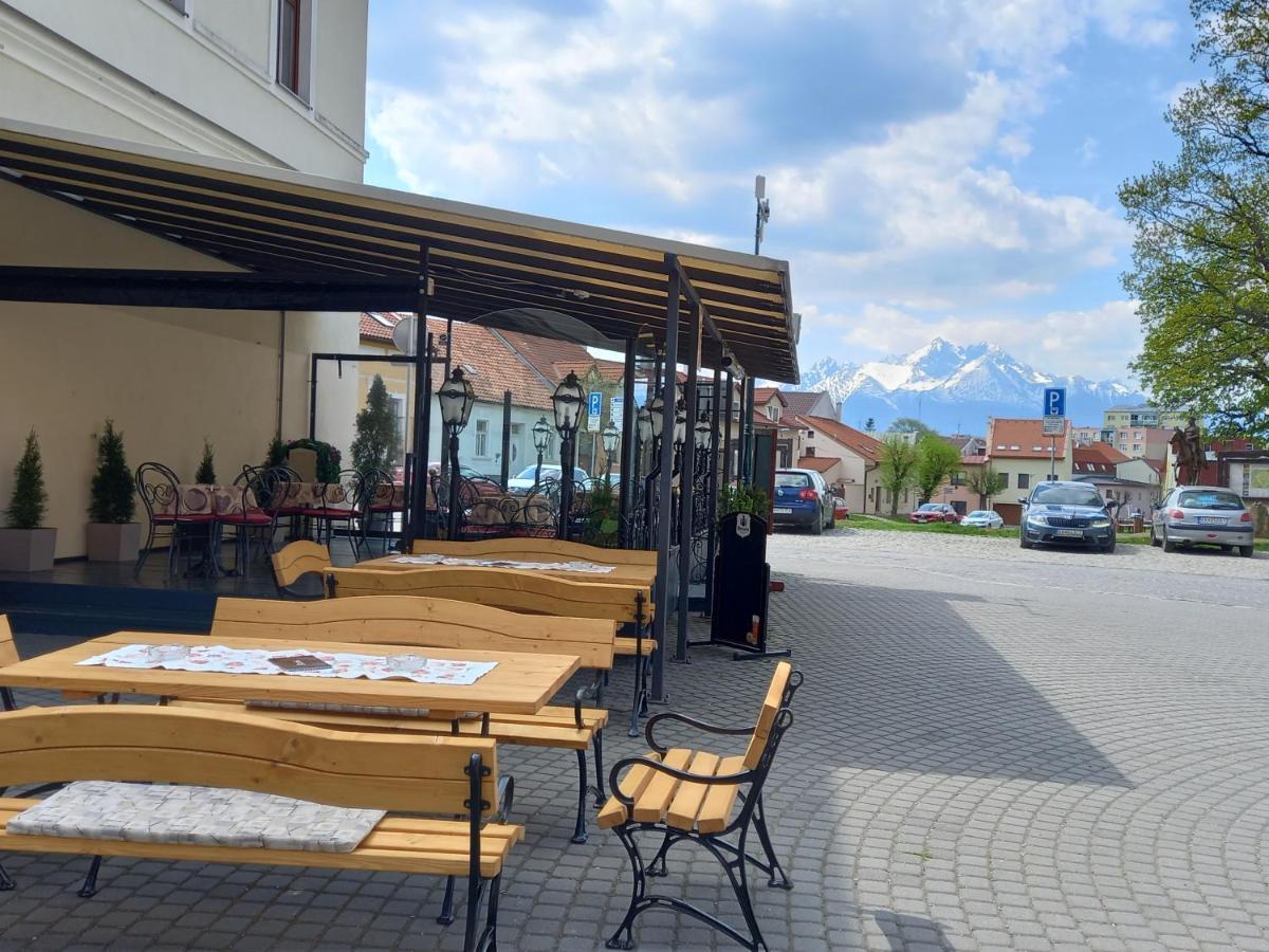 Penzion Berg Kežmarok Exterior foto
